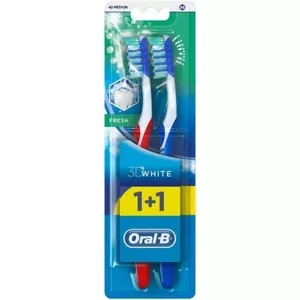 Зубна щітка Oral-B 3-ефект classic середньої жорсткості 2 шт (81629193)