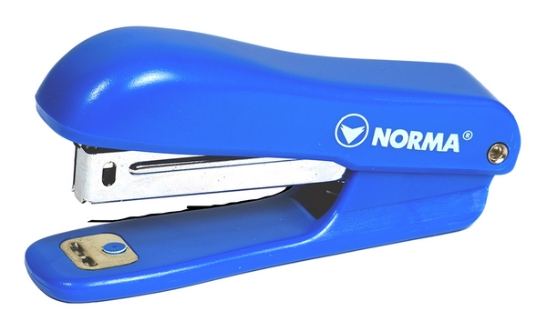 Степлер пластиковий Norma №10/4 40мм 10 арк. синій (4029)
