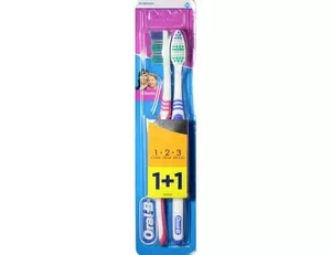 Зубна щітка Oral-B 3-effect классік 40 середня 1 шт (81682786)